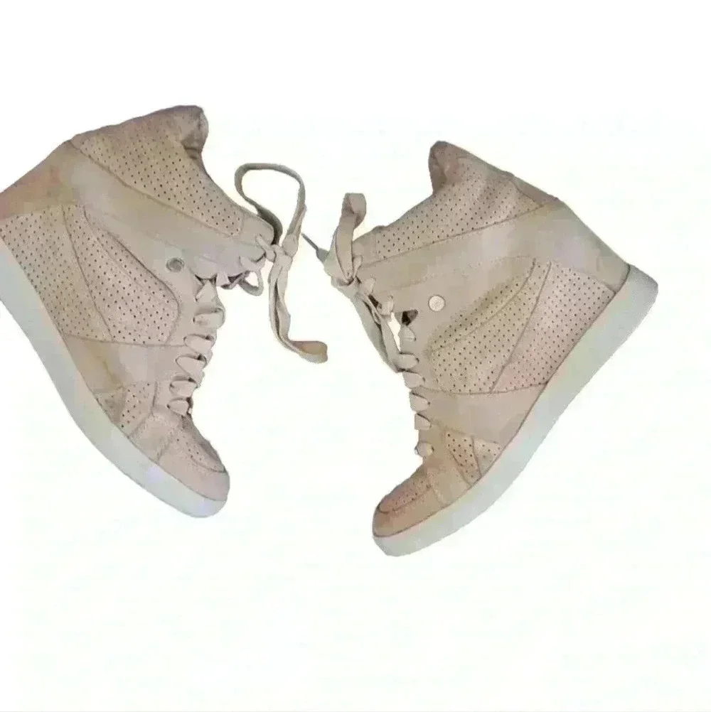 Coach Women's Pale Pink Alexis Suede Hidden Wedge Sneaker  9